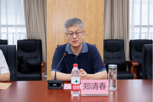 真切感受到母校在服务韦德最新版下载战